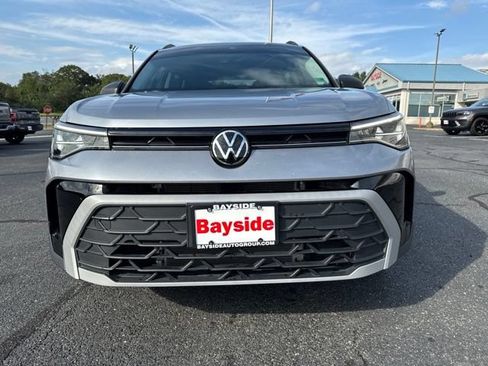 Used 2025 Volkswagen Taos S FWD image 18