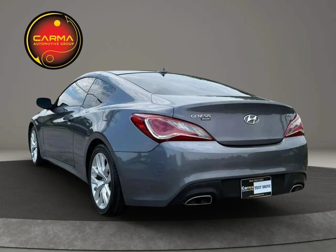 Used 2013 Hyundai Genesis 2.0T RWD image 3