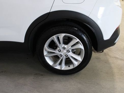 Used 2020 Buick Encore GX Preferred FWD image 31