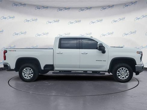 Used 2024 Chevrolet Silverado 2500 LTZ w/ LTZ Convenience Package image 6