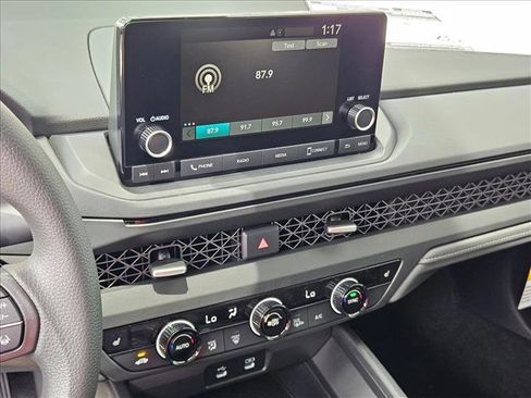 New 2025 Honda Accord SE image 11