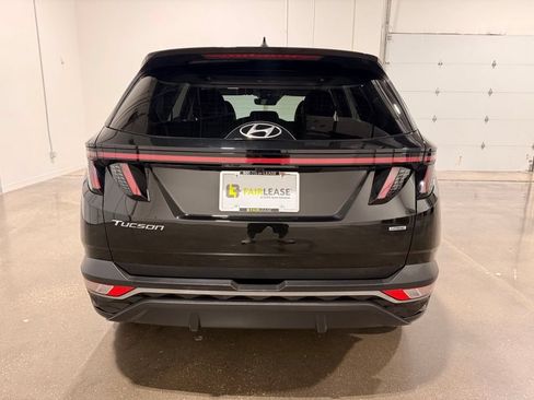 Used 2023 Hyundai Tucson SEL w/ Convenience Package AWD/4WD image 6