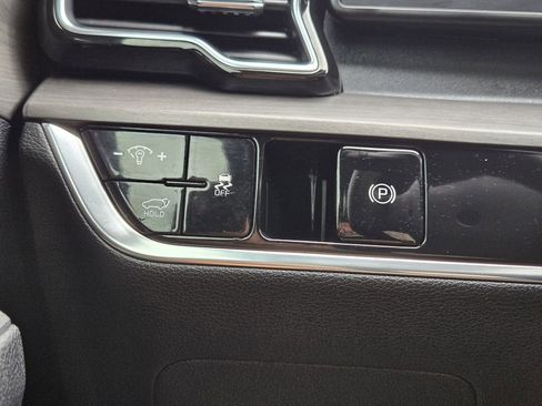 Used 2023 Kia Sportage X-Line w/ X-Line Premium Package image 24