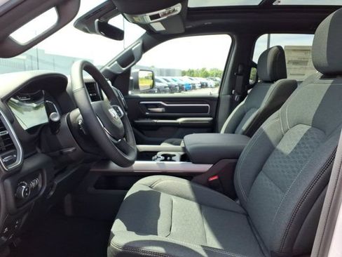 New 2026 RAM 1500 Big Horn AWD/4WD image 15