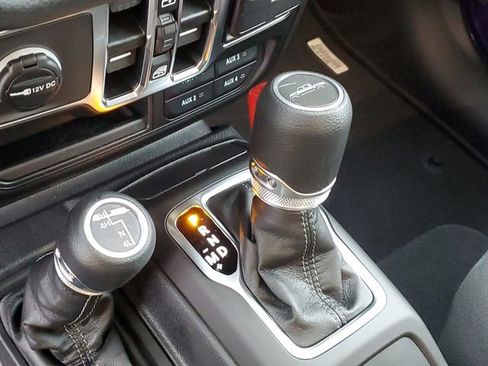 New 2026 Jeep Gladiator Sport image 11