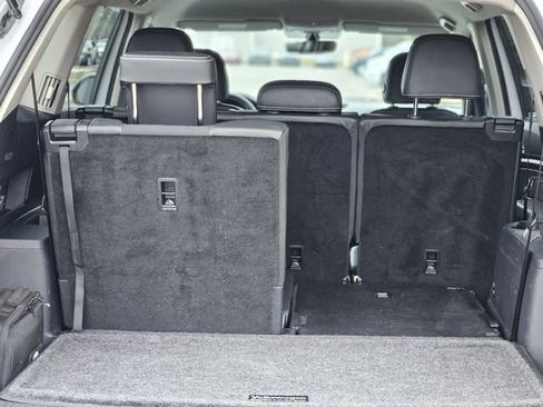 Used 2023 Volkswagen Atlas SE image 30