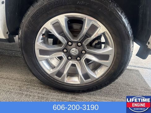 Used 2023 RAM 1500 Limited w/ Body Color Bumper Group image 7