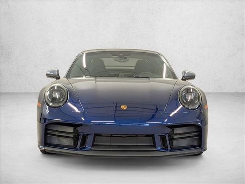 Used 2024 Porsche 911 Carrera image 6