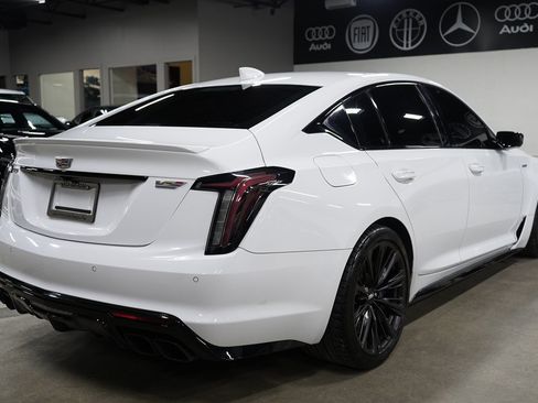 Used 2022 Cadillac CT5 V Blackwing RWD image 5