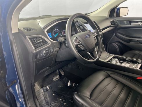Used 2020 Ford Edge SEL w/ Convenience Package image 9