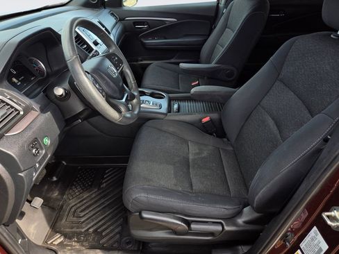 Used 2020 Honda Passport Sport image 32