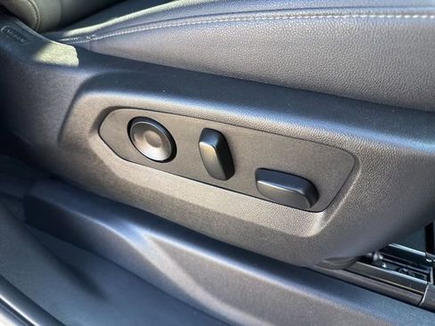 Used 2022 Chevrolet Silverado 1500 LTZ w/ LTZ Convenience Package II image 53