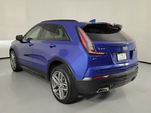 Certified 2023 Cadillac XT4 Sport FWD image 4