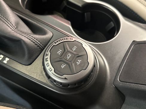 Certified 2023 Ford Bronco Wildtrak AWD/4WD image 21