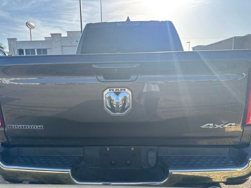 Used 2022 RAM 1500 Big Horn AWD/4WD image 6