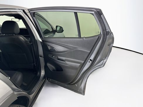 Used 2025 Buick Envista Preferred image 28