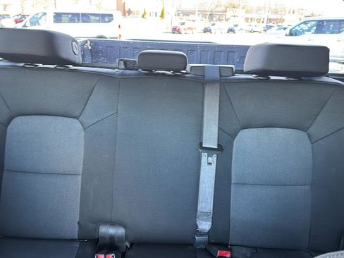 Used 2024 Chevrolet Colorado W/T image 15