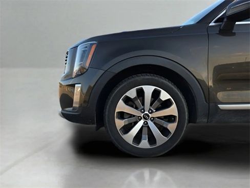 Used 2020 Kia Telluride S image 14