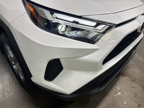 New 2025 Toyota RAV4 XLE image 41