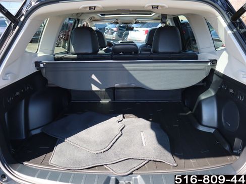 Used 2023 Subaru Forester Limited image 32