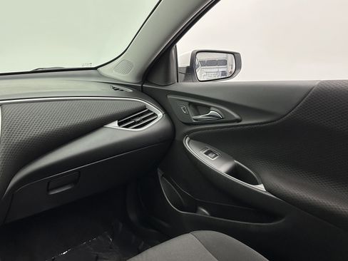 Used 2024 Chevrolet Malibu LT image 27