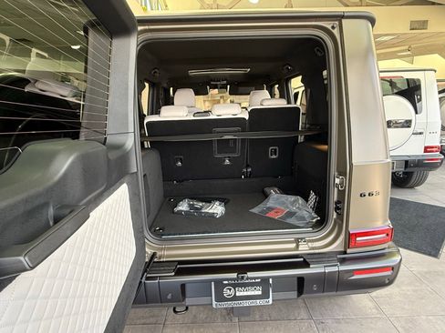New 2026 Mercedes-Benz G 63 AMG 4MATIC image 8