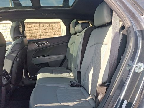 Certified 2023 Kia Sportage X-Line w/ X-Line Premium Package image 10