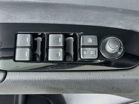 Used 2025 MAZDA CX-5 AWD 2.5 S w/ Preferred Package image 15