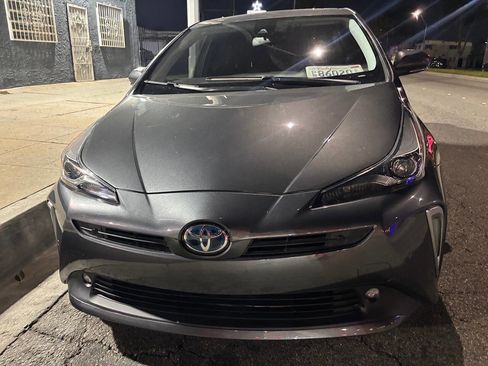 Used 2022 Toyota Prius XLE image 14