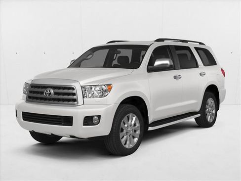 Used 2015 Toyota Sequoia SR5 RWD image 1