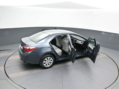 Used 2016 Toyota Corolla LE image 44