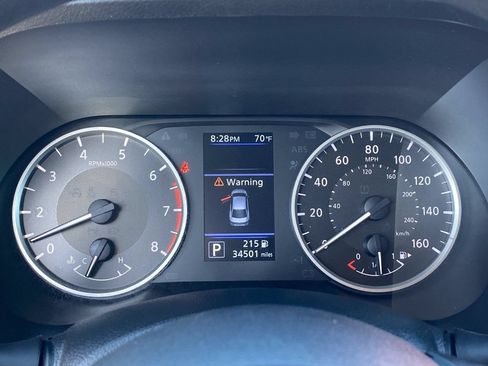Used 2025 Nissan Sentra S FWD image 34