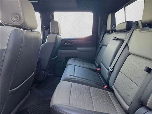 Used 2023 Chevrolet Silverado 1500 ZR2 w/ Technology Package image 15