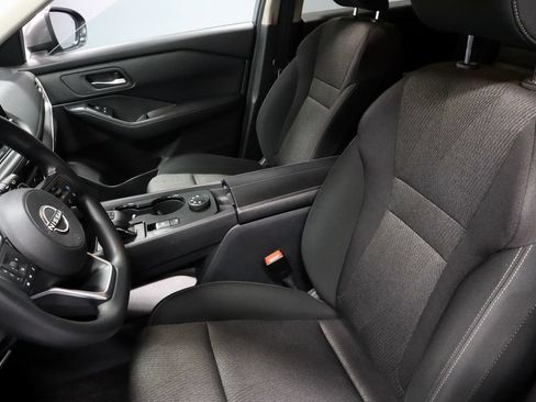 Certified 2024 Nissan Rogue SV AWD/4WD image 23