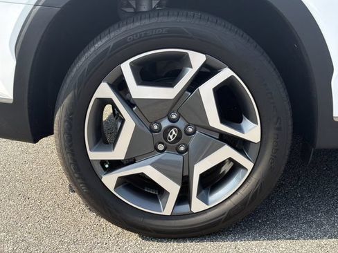Used 2024 Hyundai Palisade Limited FWD image 17