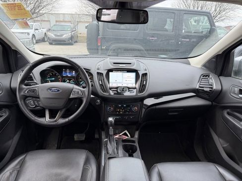 Used 2017 Ford Escape Titanium image 11