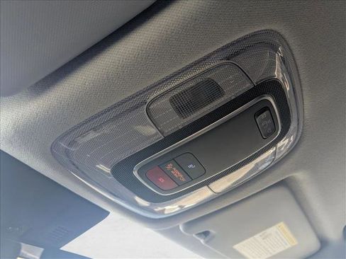 Used 2024 Hyundai Kona SEL FWD image 21