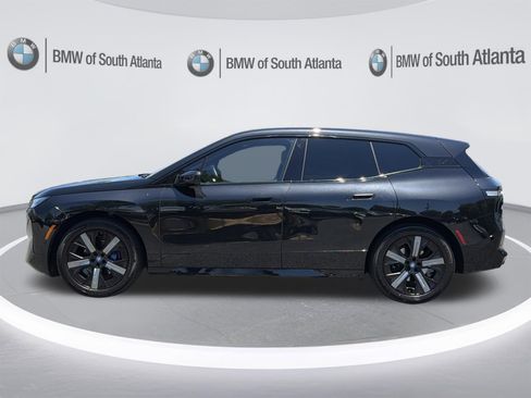 Used 2024 BMW iX xDrive50 w/ Premium Package AWD/4WD image 19