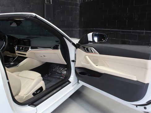 Used 2022 BMW 430i xDrive Convertible w/ Premium Package 2 image 30