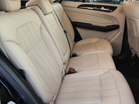 Used 2016 Mercedes-Benz GLE 350 4MATIC w/ Premium Package image 15