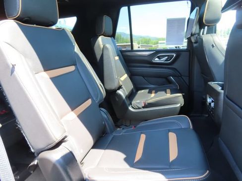 Used 2023 GMC Yukon AT4 w/ AT4 Premium Package AWD/4WD image 45