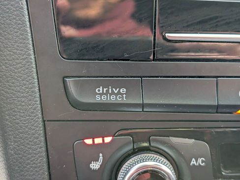 Used 2016 Audi Q5 TDI Premium Plus image 22