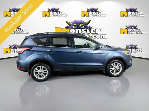 Used 2018 Ford Escape SE AWD/4WD image 4