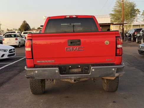 Used 2018 GMC Sierra 1500 SLE image 9