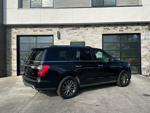 Used 2020 Ford Expedition Limited AWD/4WD image 3