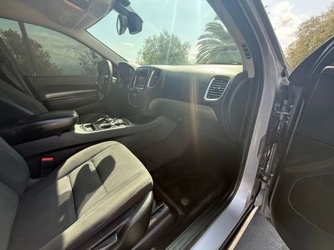 Used 2017 Dodge Durango SXT w/ 3rd Row Seating Group image 11