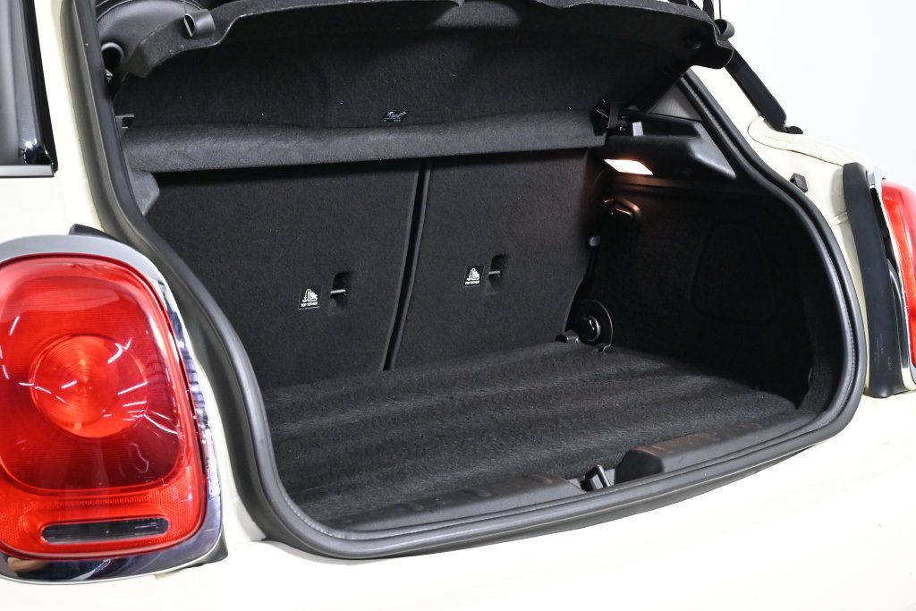Used 2017 MINI Cooper 4-Door Hardtop FWD image 31
