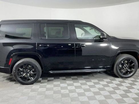 New 2025 Jeep Wagoneer Series II image 3