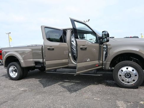 New 2026 Ford F450 Lariat w/ Lariat Ultimate Package AWD/4WD image 70