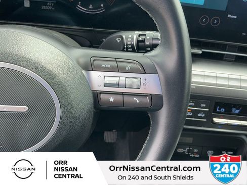 Used 2025 Hyundai Kona SEL AWD/4WD image 20